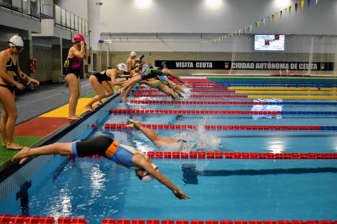 La 'II Experiencia Triatlón y Mujer' de la Federación de Triatlón de Ceuta, todo un éxito