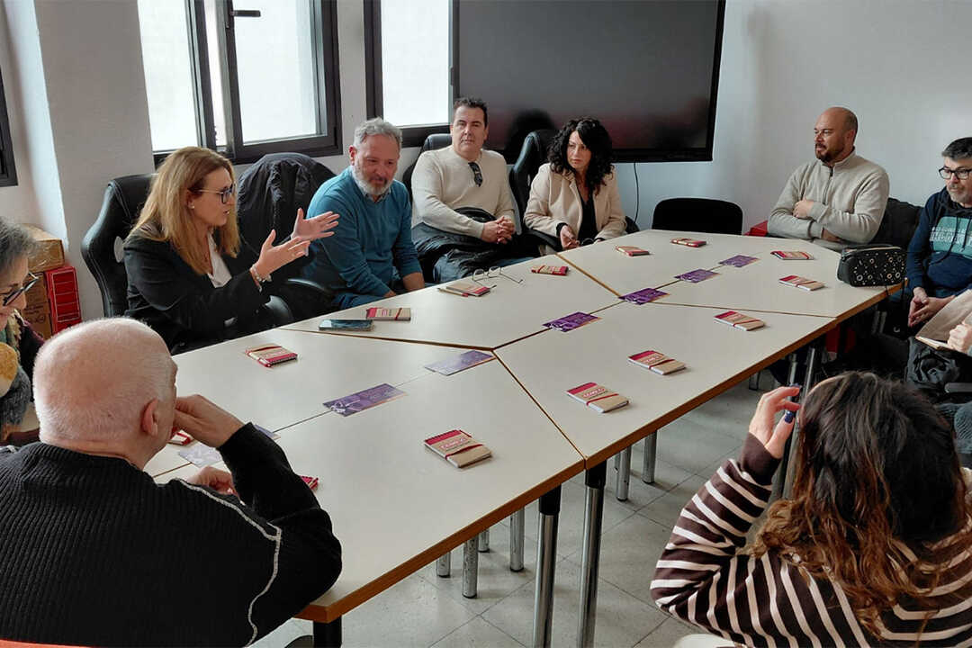 La Federación Estatal de Enseñanza de CCOO visitando Ceuta