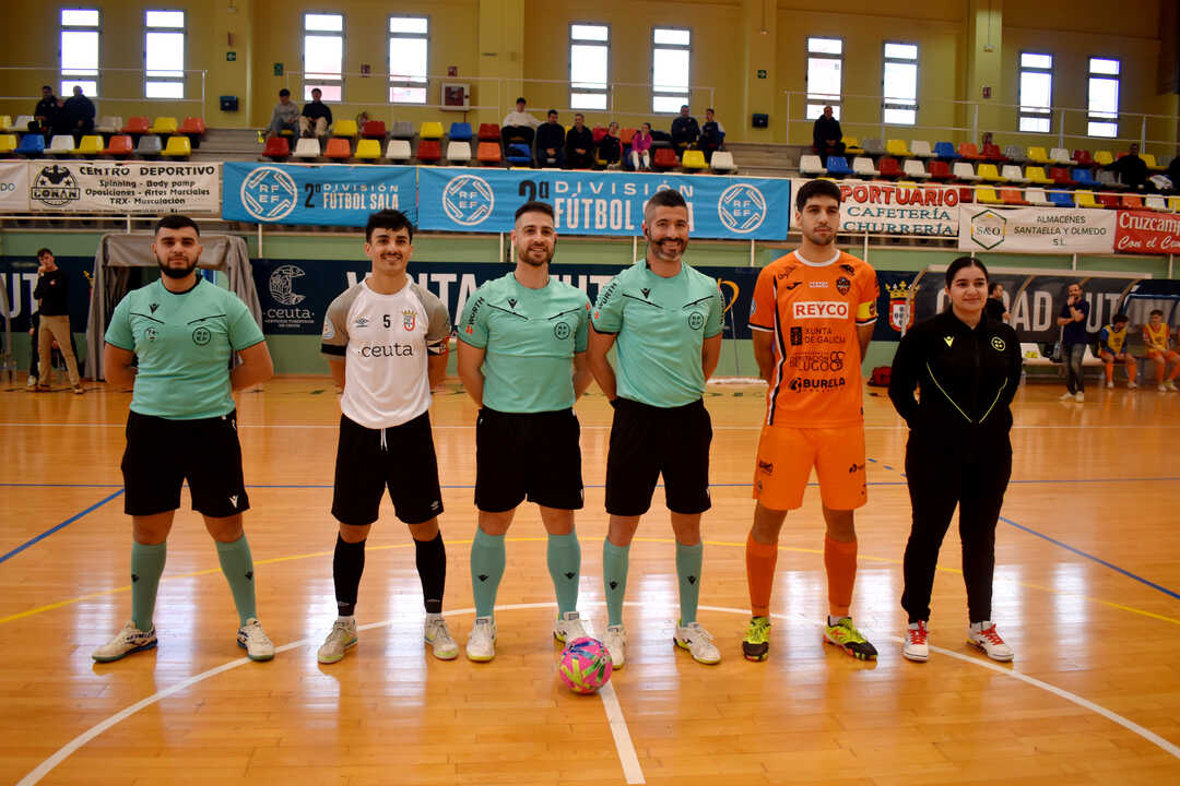 Encuentro entre la Sociedad Deportiva Unión África Ceutí y el Reyco Burela. Foto: Rafa Báez