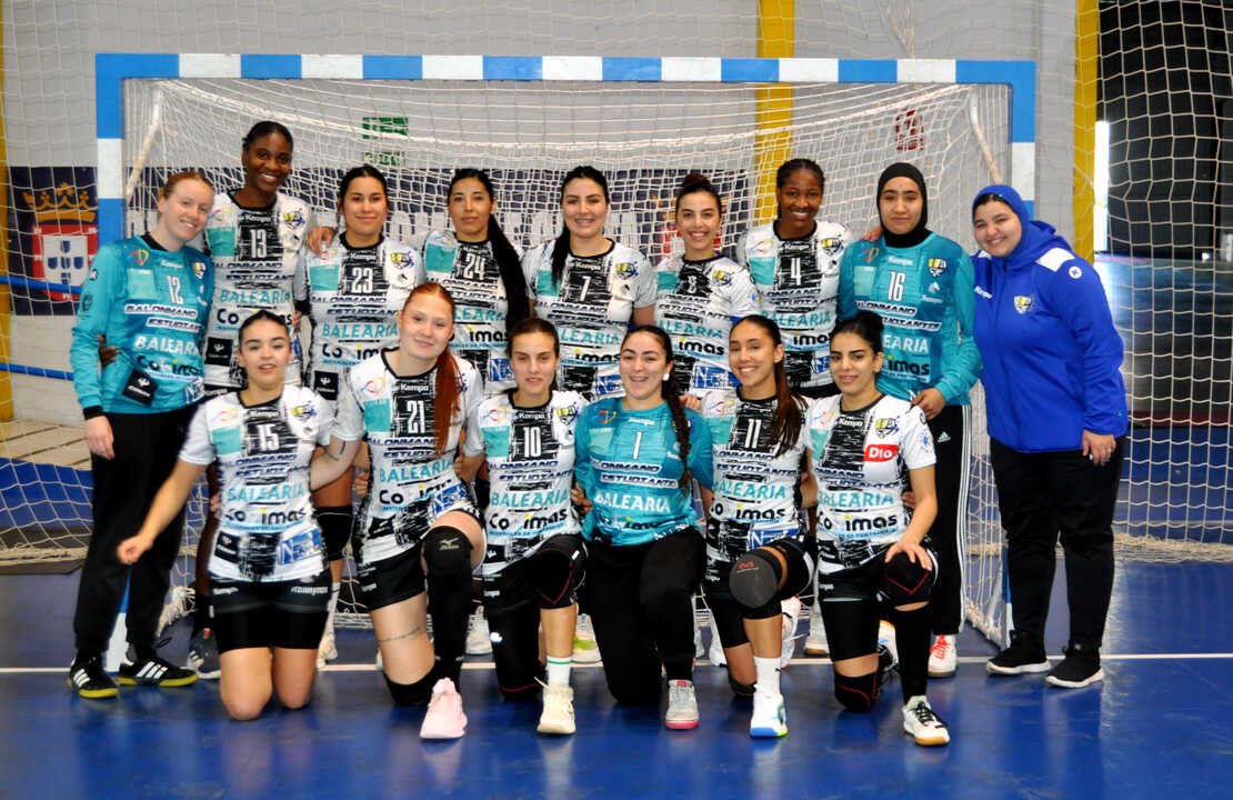 Encuentro entre el Balonmano Estudiantes y el Caserío Ciudad Real