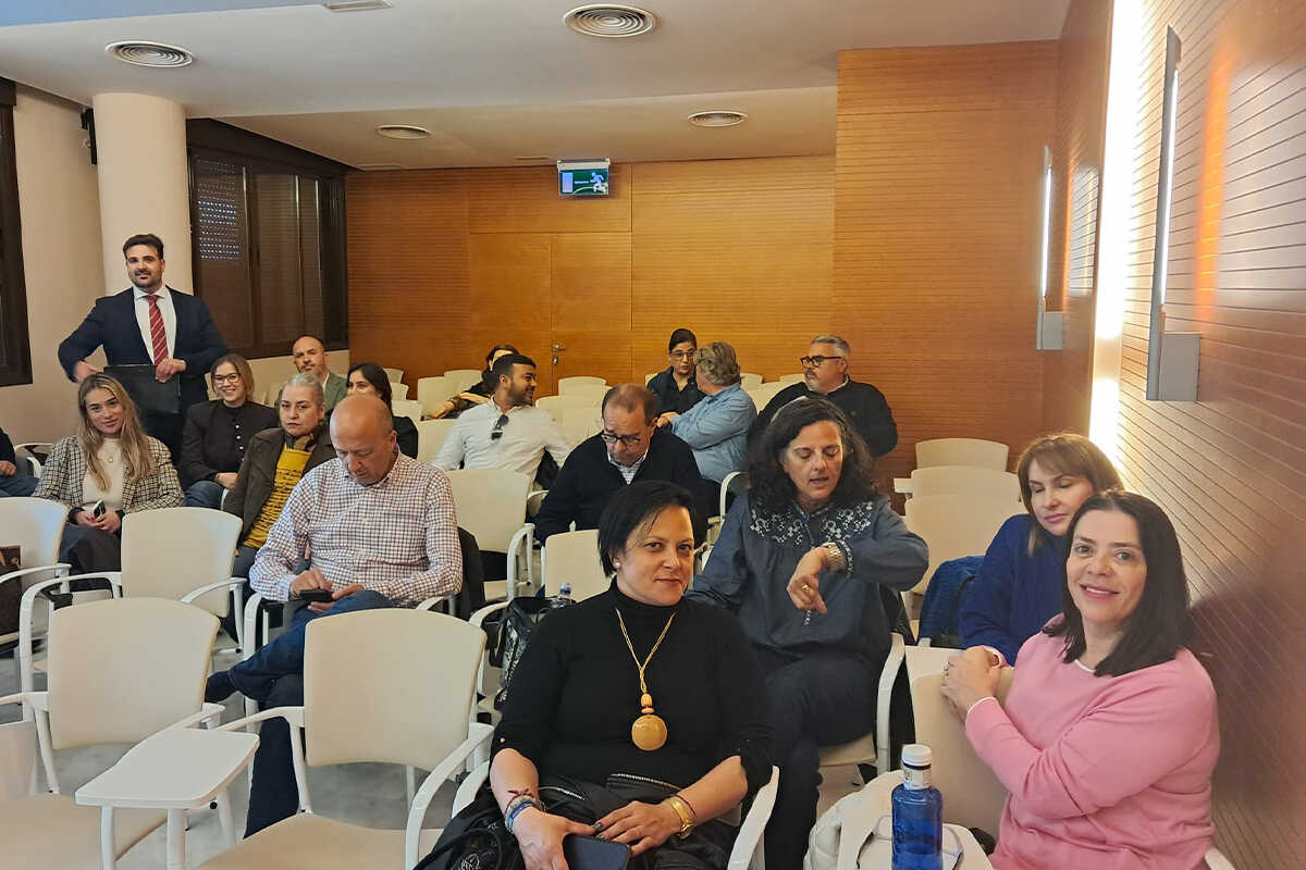 Jornadas de Extranjería en el Colegio de Abogados / César Martín