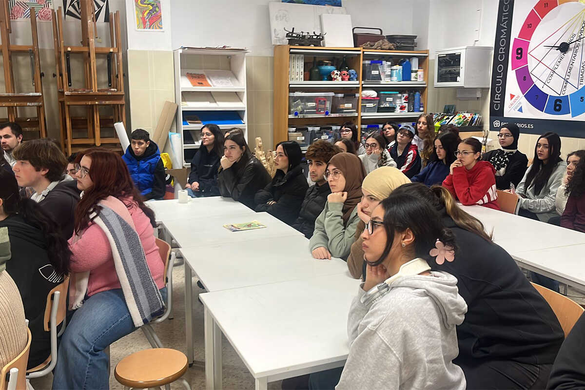 Miguel Ángel Vega, en la Semana Cultural de la Escuela de Arte / César Martín