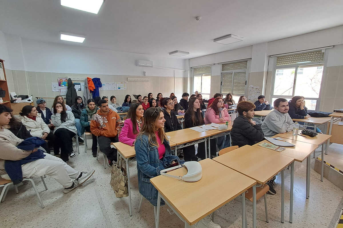 Miguel Ángel Vega, en la Semana Cultural de la Escuela de Arte / César Martín