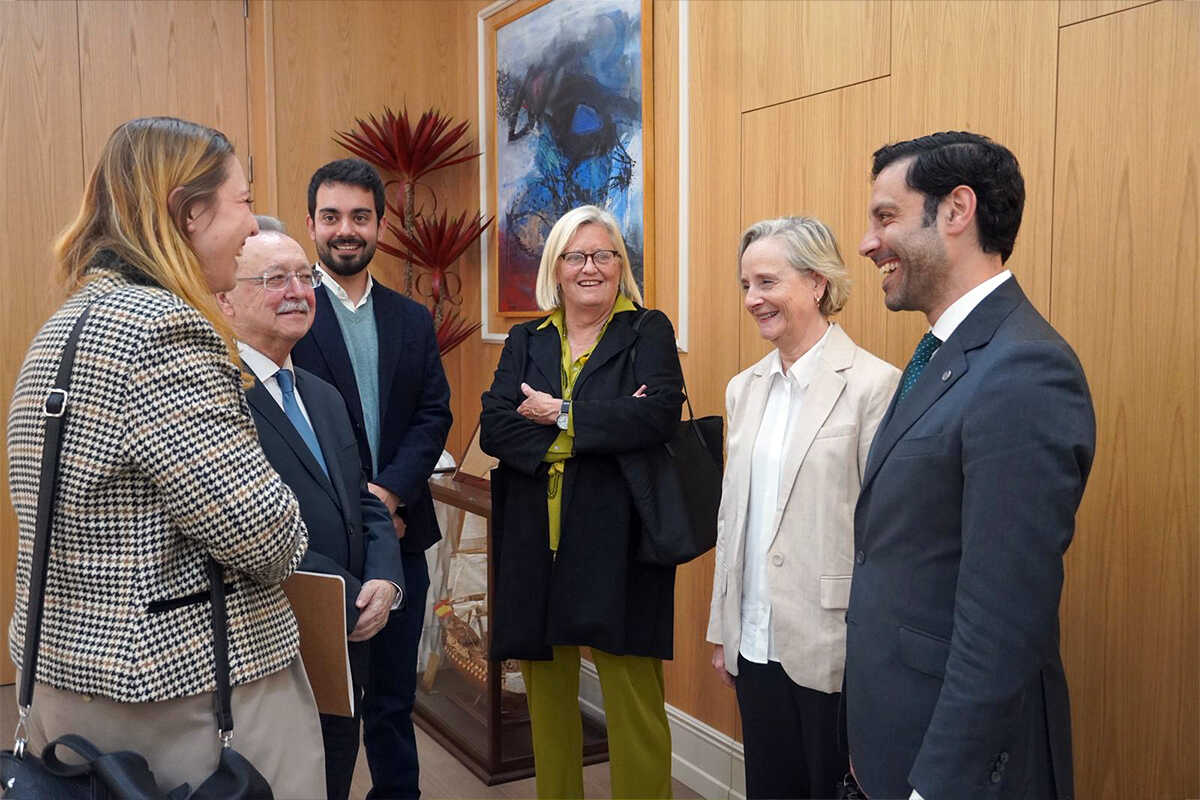 Encuentro con representantes del Consejo Superior de los Colegios de Arquitectos