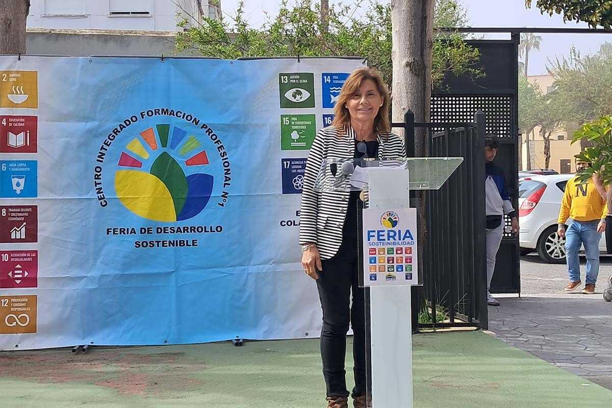 Mila Pérez, presenta la IV Feria de la Sostenibilidad en el CIFP nº1 / César Martín