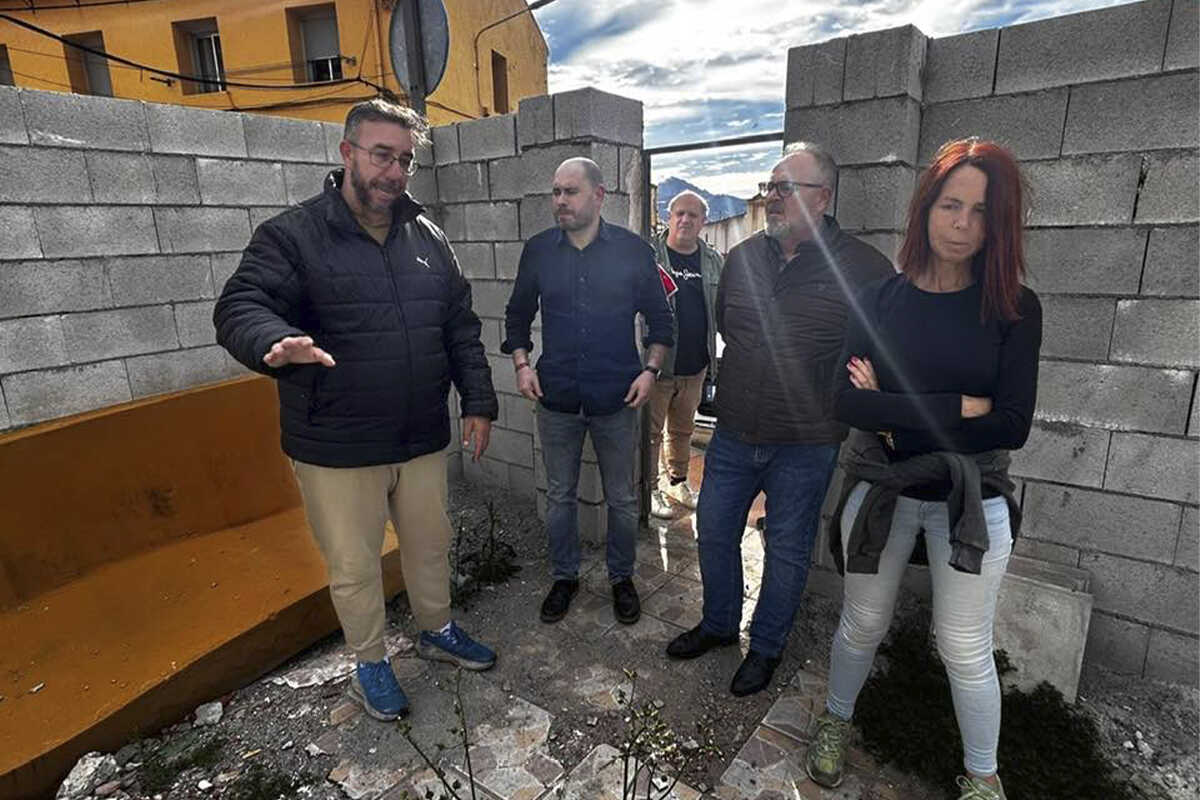 Visita del PSOE a San Amaro