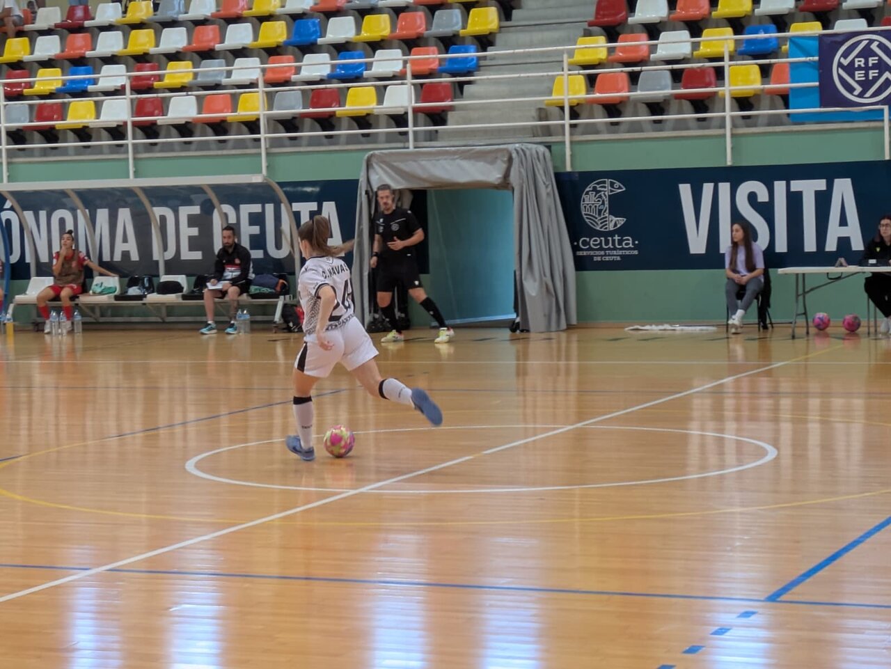Partido entre la AD Ceuta FC y Poio Pescamar de Liga Iberdrola.