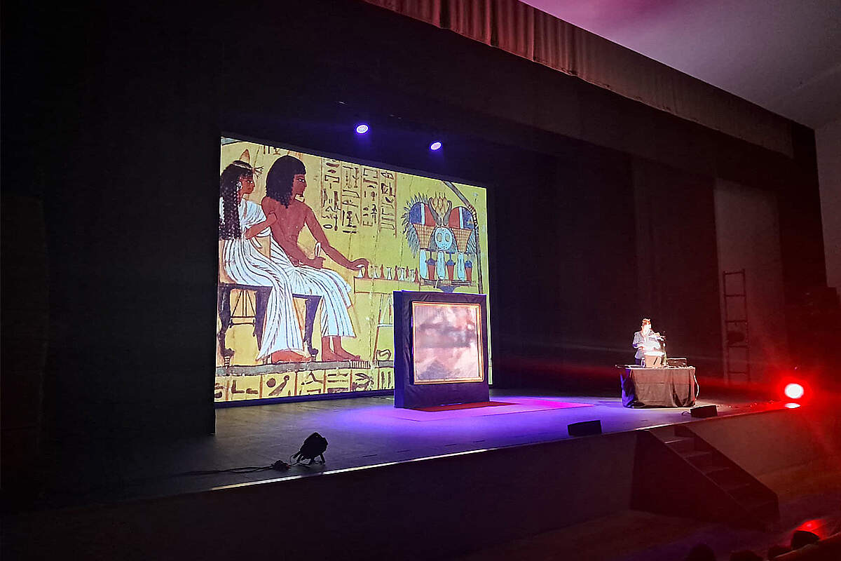 Espectáculo Museum en el Revellín / César Martín