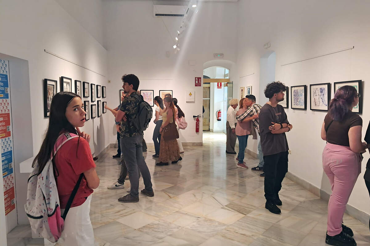 Inauguración de la exposición de la Escuela de Arte en el Museo del Revellín / César Martín