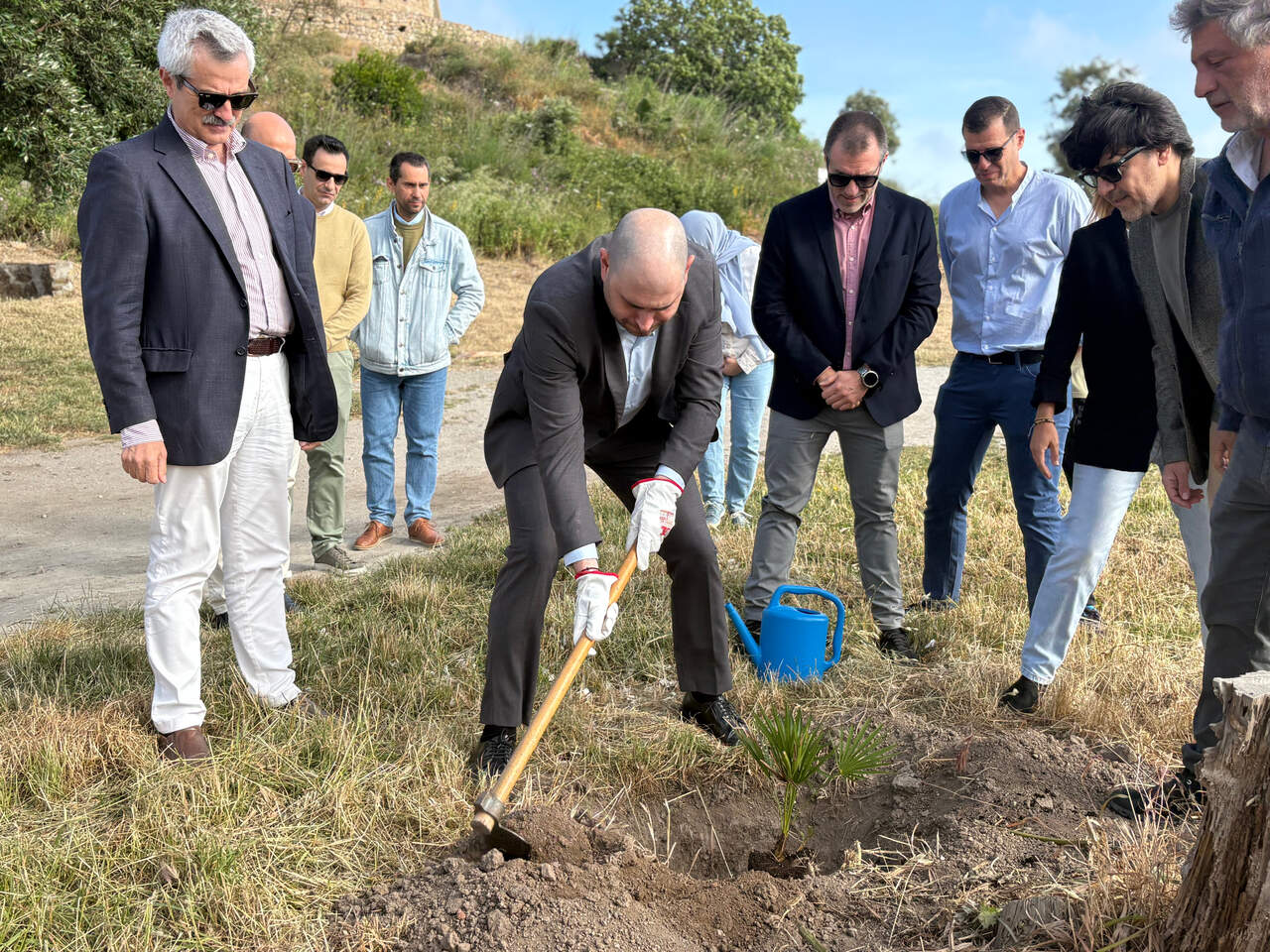 La Delegación impulsa ‘Semillas’, un proyecto para plantar árboles y dar empleo a jóvenes en Ceuta