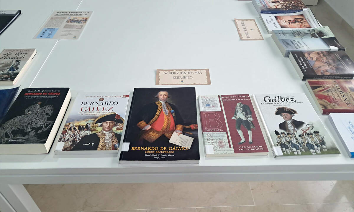 Exposición en la Biblioteca Histórico Militar / César Martín